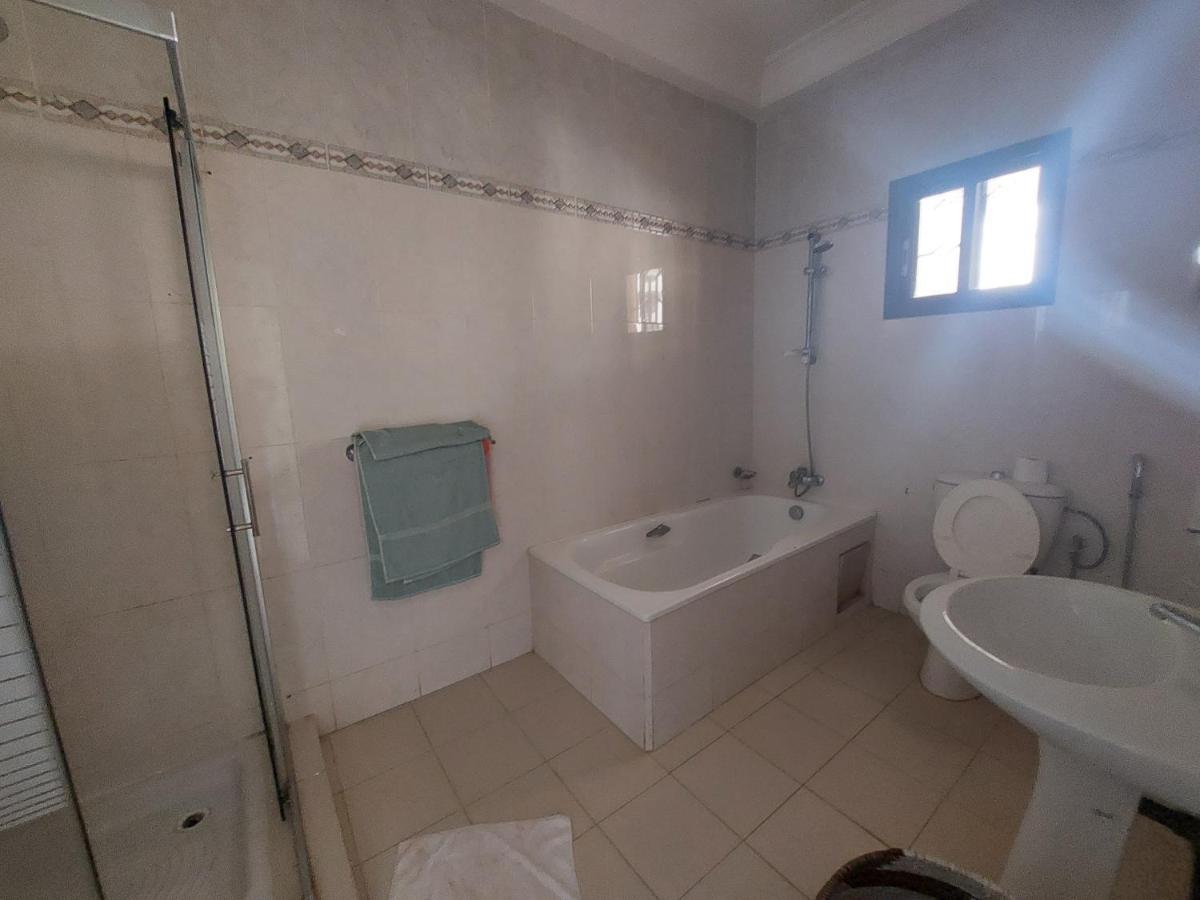 Villa Jade ดาการ์ ภายนอก รูปภาพ